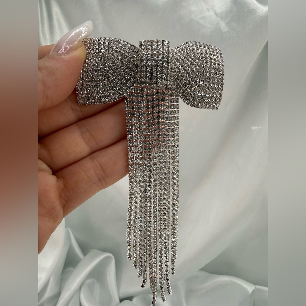 Silver Rhinestone Bow Hair Clip